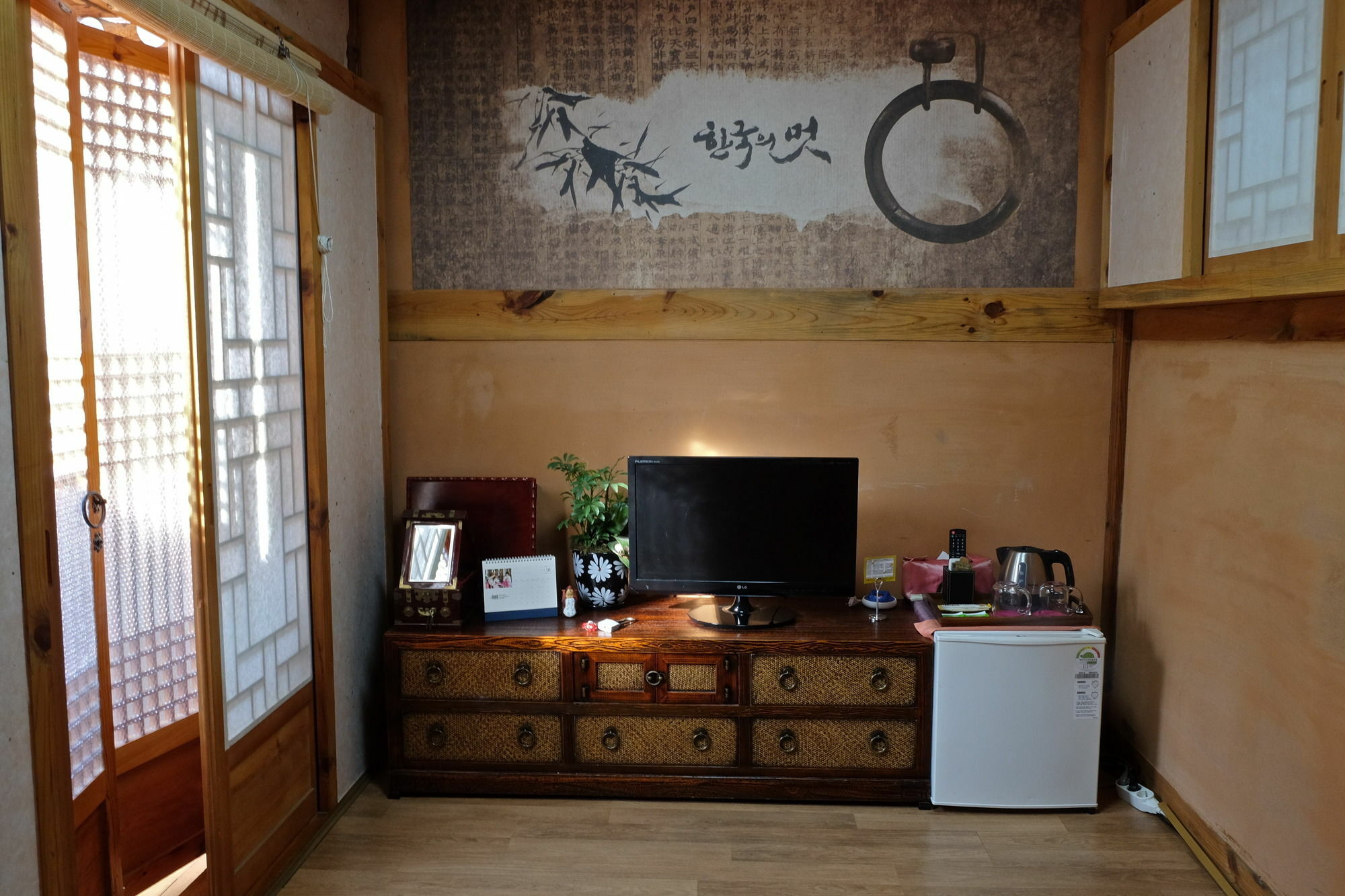 Haemil Hanok Guesthouse Сеул Екстериор снимка